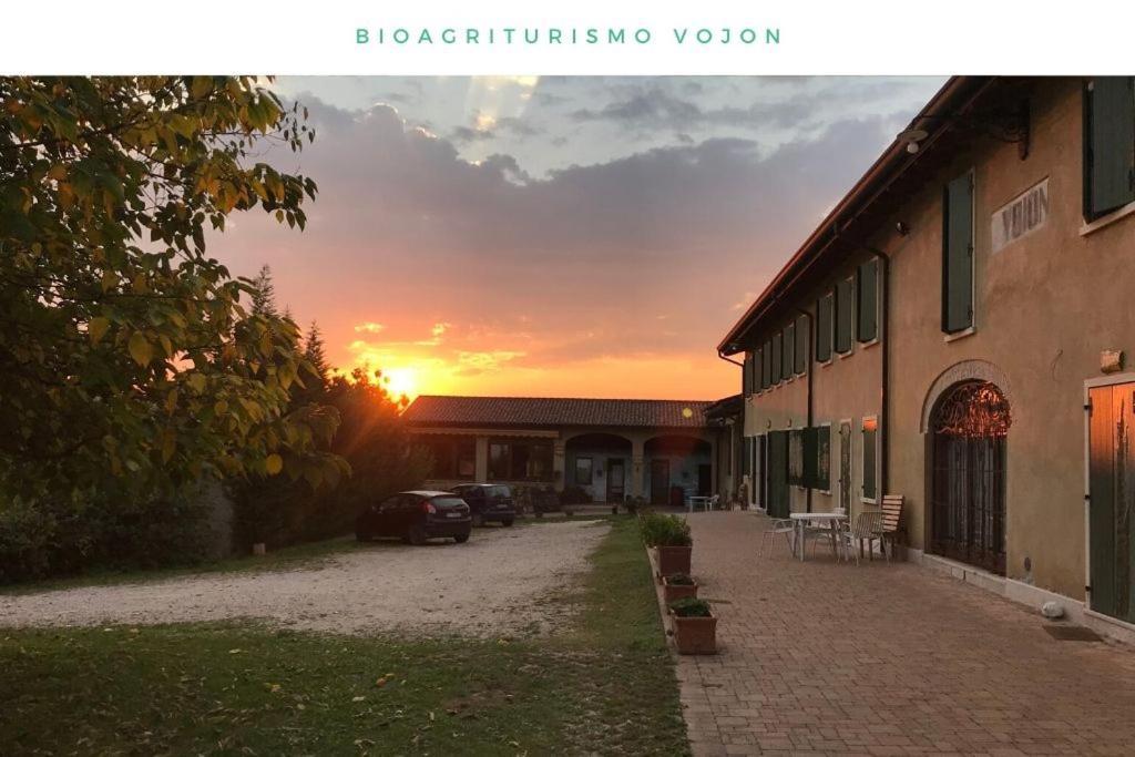 Bio Agriturismo Vojon 폰티술민치오 외부 사진